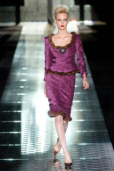 Look 17